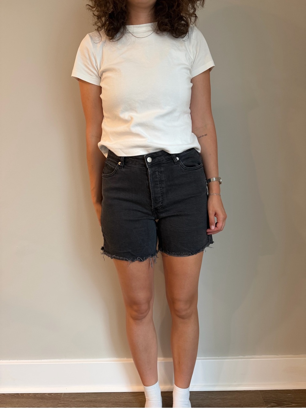 H&M Black High-Rise Raw Hem Denim Shorts